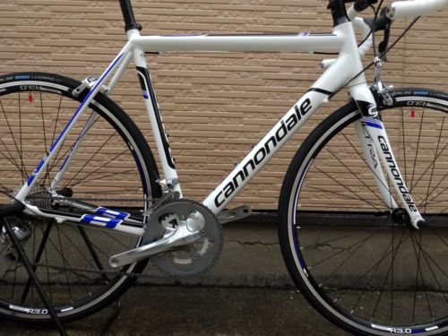 キャノンデール　CAAD8 TIAGRA 2015年 48サイズ　ロードバイク キャノンデール Cannondale キャド CAAD8 2015 48サイズ シマノ